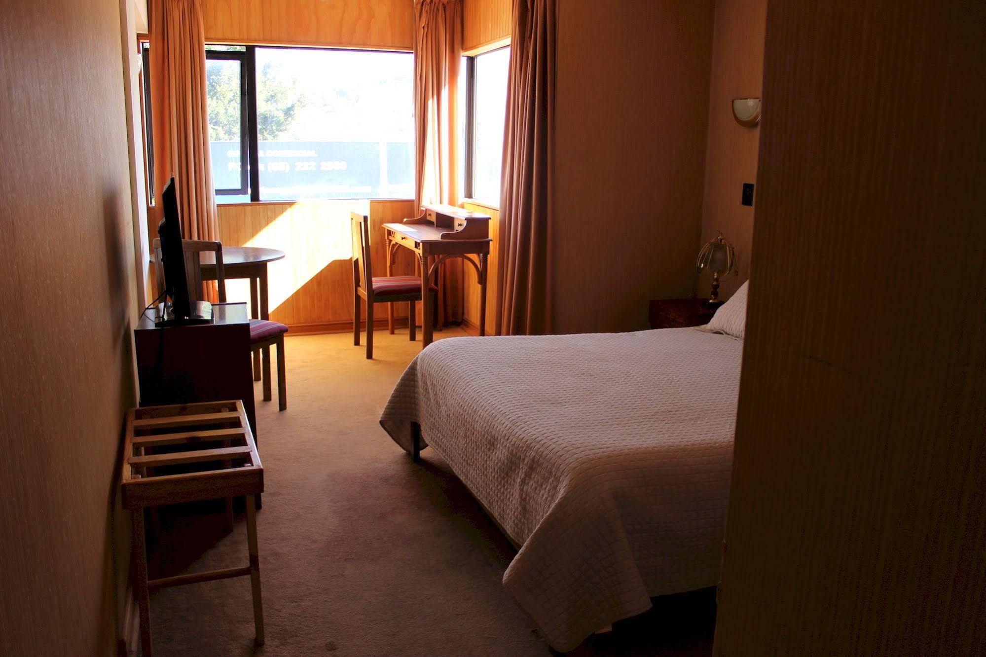 Hotel Antupiren Puerto Montt Kültér fotó
